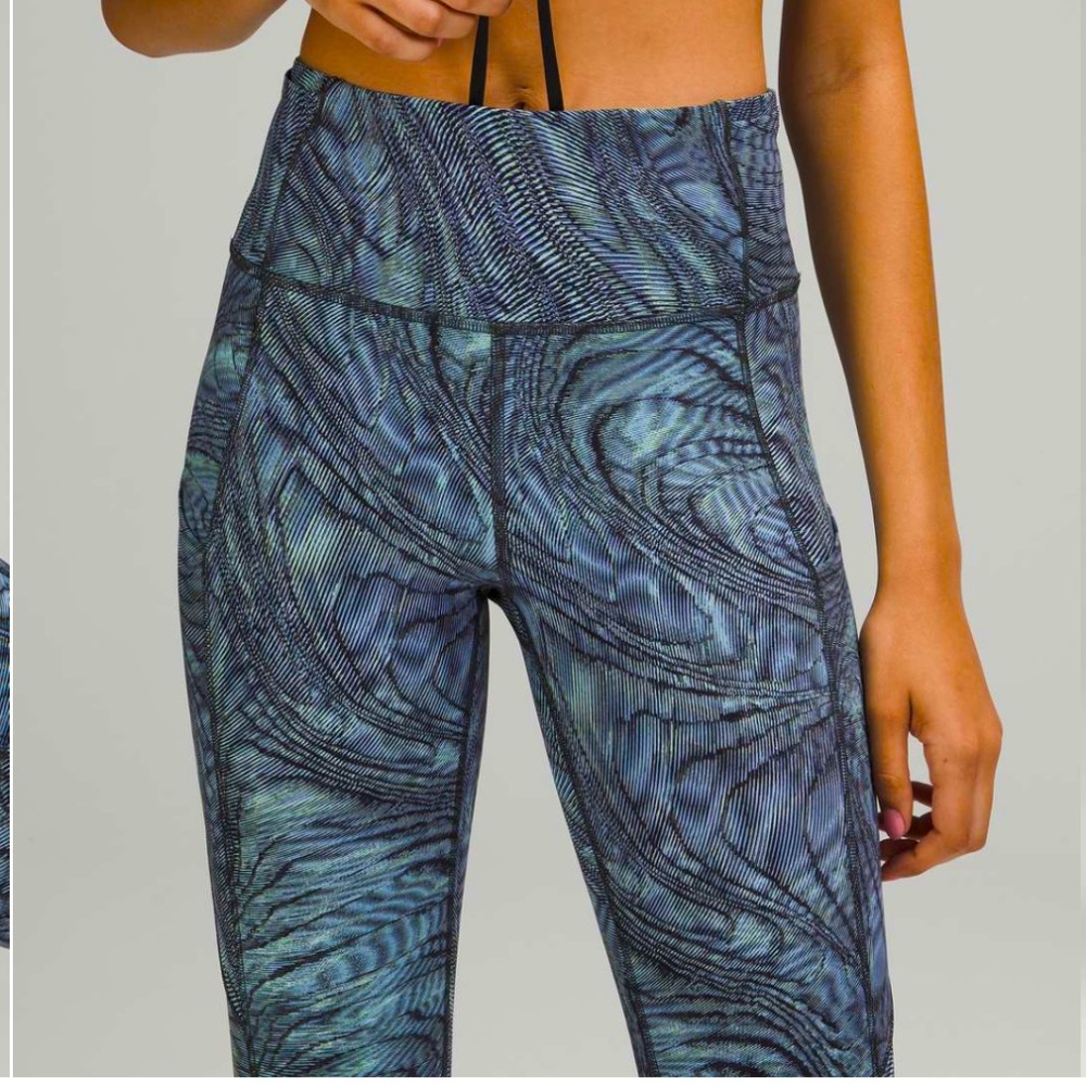 Lululemon Fast Free Tight 25" Size 2